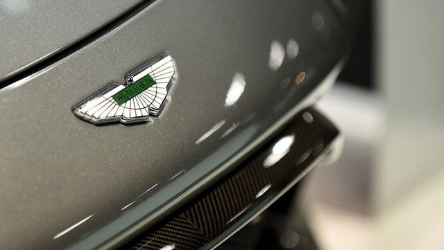 Hãng xe sang Aston Martin gây thất vọng khi lên sàn - Ảnh 1. Hãng xe sang Aston Martin gây thất vọng khi lên sàn - Ảnh 1.