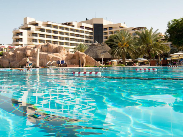 Trước trận quyết đấu Yemen, tuyển Việt Nam chuyển tới ở resort sang chảnh bậc nhất UAE - Ảnh 3. Trước trận quyết đấu Yemen, tuyển Việt Nam chuyển tới ở resort sang chảnh bậc nhất UAE - Ảnh 3.