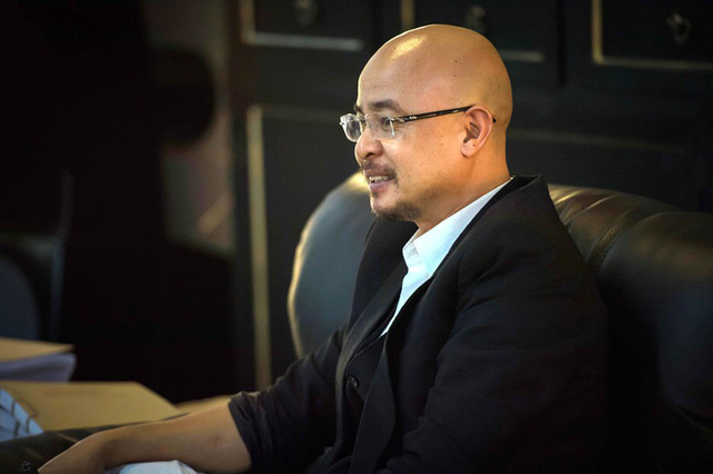 Chân dung doanh nhân nặng tình Đặng Lê Nguyên Vũ trong phiên tòa ly hôn: Nợ một người 200 triệu, suốt 23 năm vẫn trả 25 triệu/tháng để báo ơn - Ảnh 1. Chân dung doanh nhân nặng tình Đặng Lê Nguyên Vũ trong phiên tòa ly hôn: Nợ một người 200 triệu, suốt 23 năm vẫn trả 25 triệu/tháng để báo ơn - Ảnh 1.