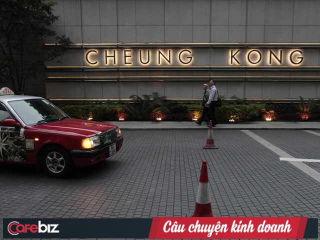 Chân dung Superman châu Á Lý Gia Thành: Từ đứa trẻ mồ côi làm 16 tiếng mỗi ngày trong nhà máy nhựa, đến tỷ phú bất động sản giàu nhất Hong Kong - Ảnh 3. Chân dung Superman châu Á Lý Gia Thành: Từ đứa trẻ mồ côi làm 16 tiếng mỗi ngày trong nhà máy nhựa, đến tỷ phú bất động sản giàu nhất Hong Kong - Ảnh 3.