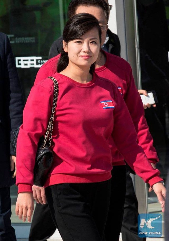 Nữ ca sĩ nổi tiếng Triều Tiên tháp tùng Chủ tịch Kim Jong Un tới Việt Nam quyền lực cỡ nào? - Ảnh 9. Nữ ca sĩ nổi tiếng Triều Tiên tháp tùng Chủ tịch Kim Jong Un tới Việt Nam quyền lực cỡ nào? - Ảnh 9.
