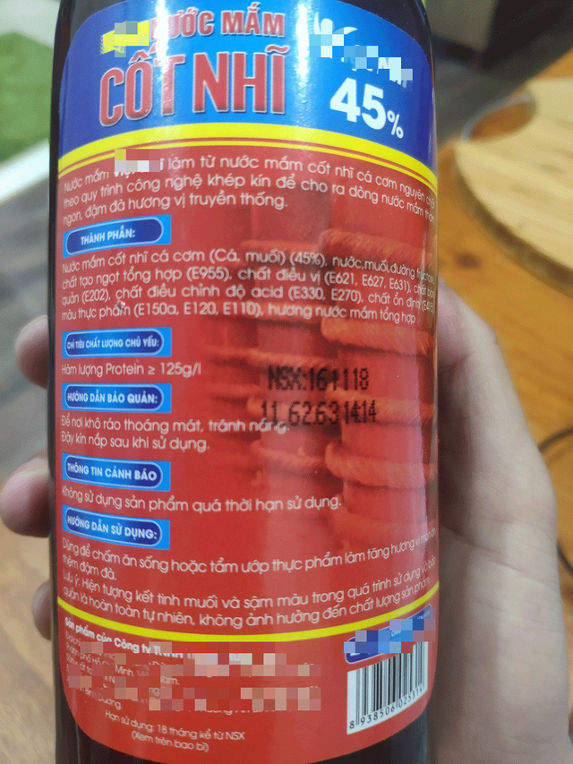 Bạn đã hiểu gì về một chai nước mắm? - Ảnh 1. Bạn đã hiểu gì về một chai nước mắm? - Ảnh 1.