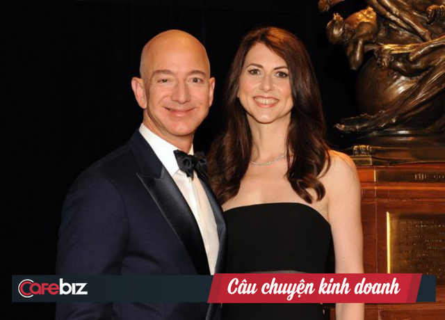 Cùng 1 cảnh chia tay tỷ phú, 2 số phận: Người nhận 35 tỷ USD, người phải sống chung với chồng cũ và bạn gái, tài sản chỉ có cái tủ lạnh và ấm đun nước - Ảnh 5. Cùng 1 cảnh chia tay tỷ phú, 2 số phận: Người nhận 35 tỷ USD, người phải sống chung với chồng cũ và bạn gái, tài sản chỉ có cái tủ lạnh và ấm đun nước - Ảnh 5.
