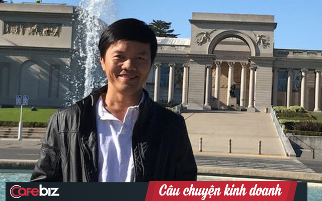 Nhà sản xuất drone đầu tiên tại Việt Nam: Cậu bé nghèo từng nhặt rác bên kênh Nhiêu Lộc, chỉ học Trung cấp vì trượt Đại học, giành học bổng đi Mỹ và trở thành tiến sĩ - Ảnh 1. Nhà sản xuất drone đầu tiên tại Việt Nam: Cậu bé nghèo từng nhặt rác bên kênh Nhiêu Lộc, chỉ học Trung cấp vì trượt Đại học, giành học bổng đi Mỹ và trở thành tiến sĩ - Ảnh 1.
