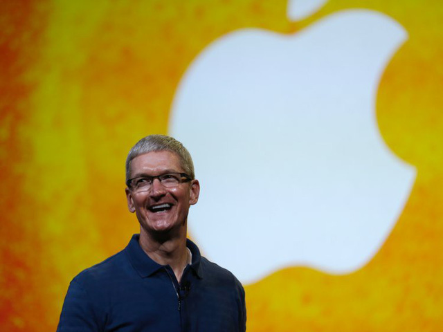 Điều hành công ty nghìn tỷ USD, Tim Cook cho rằng tiền bạc không tạo động lực cho mình, vẫn mua đồ lót giảm giá và muốn quyên góp hết tiền bạc sau khi trả học phí cho cháu trai - Ảnh 1. Điều hành công ty nghìn tỷ USD, Tim Cook cho rằng tiền bạc không tạo động lực cho mình, vẫn mua đồ lót giảm giá và muốn quyên góp hết tiền bạc sau khi trả học phí cho cháu trai - Ảnh 1.