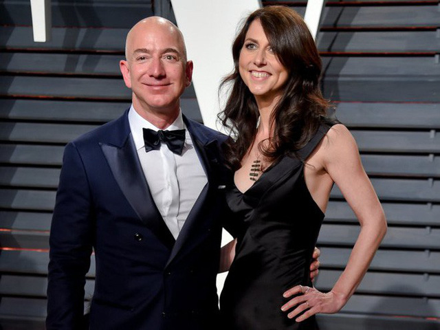 9 sự thật nổ não về sự giàu có tột cùng của CEO Amazon, Jeff Bezos - Ảnh 2. 9 sự thật nổ não về sự giàu có tột cùng của CEO Amazon, Jeff Bezos - Ảnh 2.